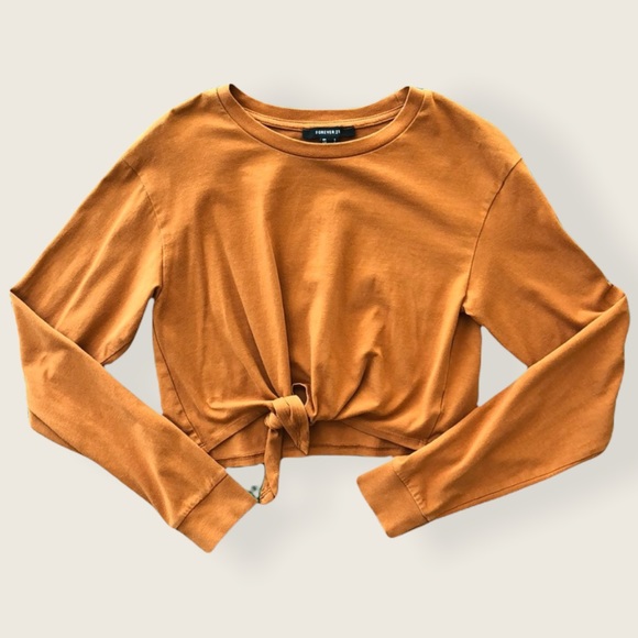 Forever 21 Tops - Forever 21 Crop Top